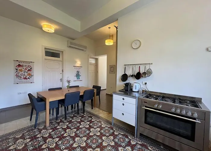 Home In Jerusalem